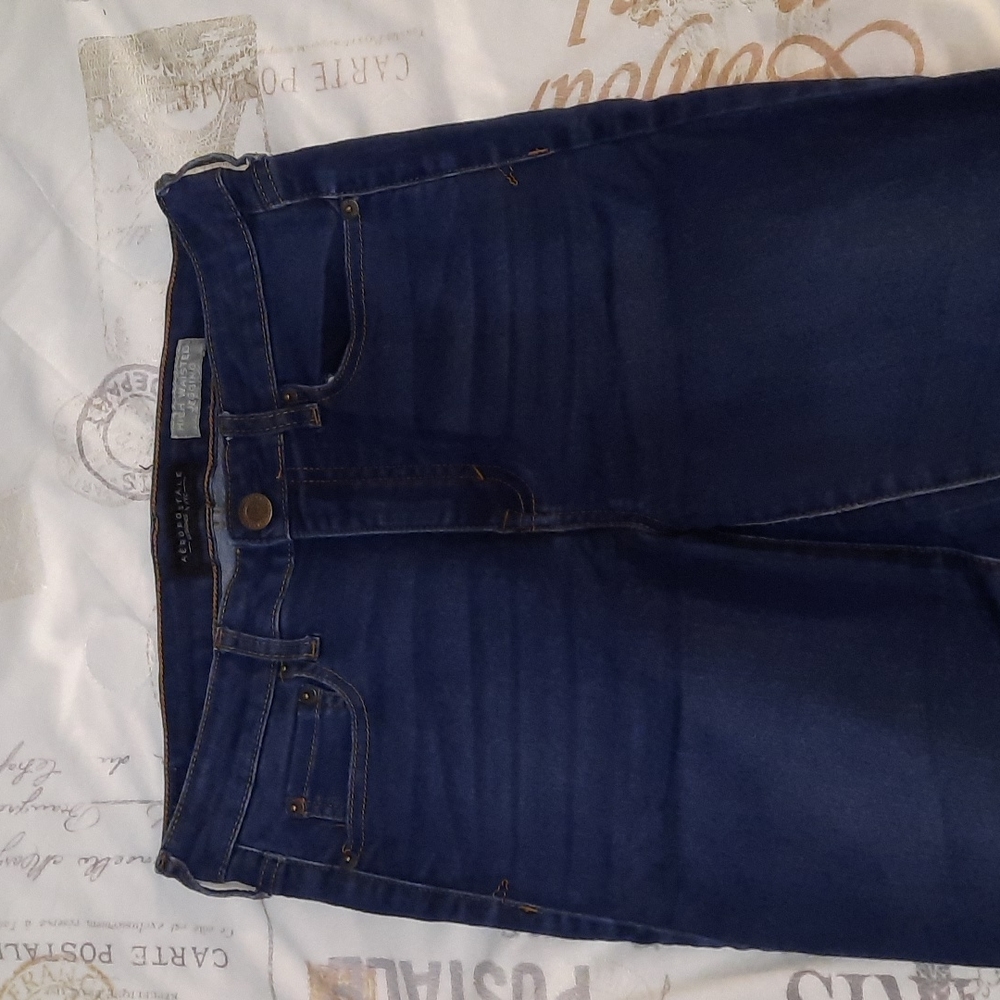 Aeropostale denim jegging.